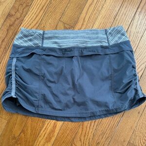 Lululemon Gray Skirt Ruching Excellent Condition 6